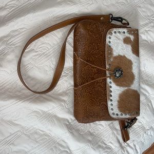 COWHIDE MYRA PURSE